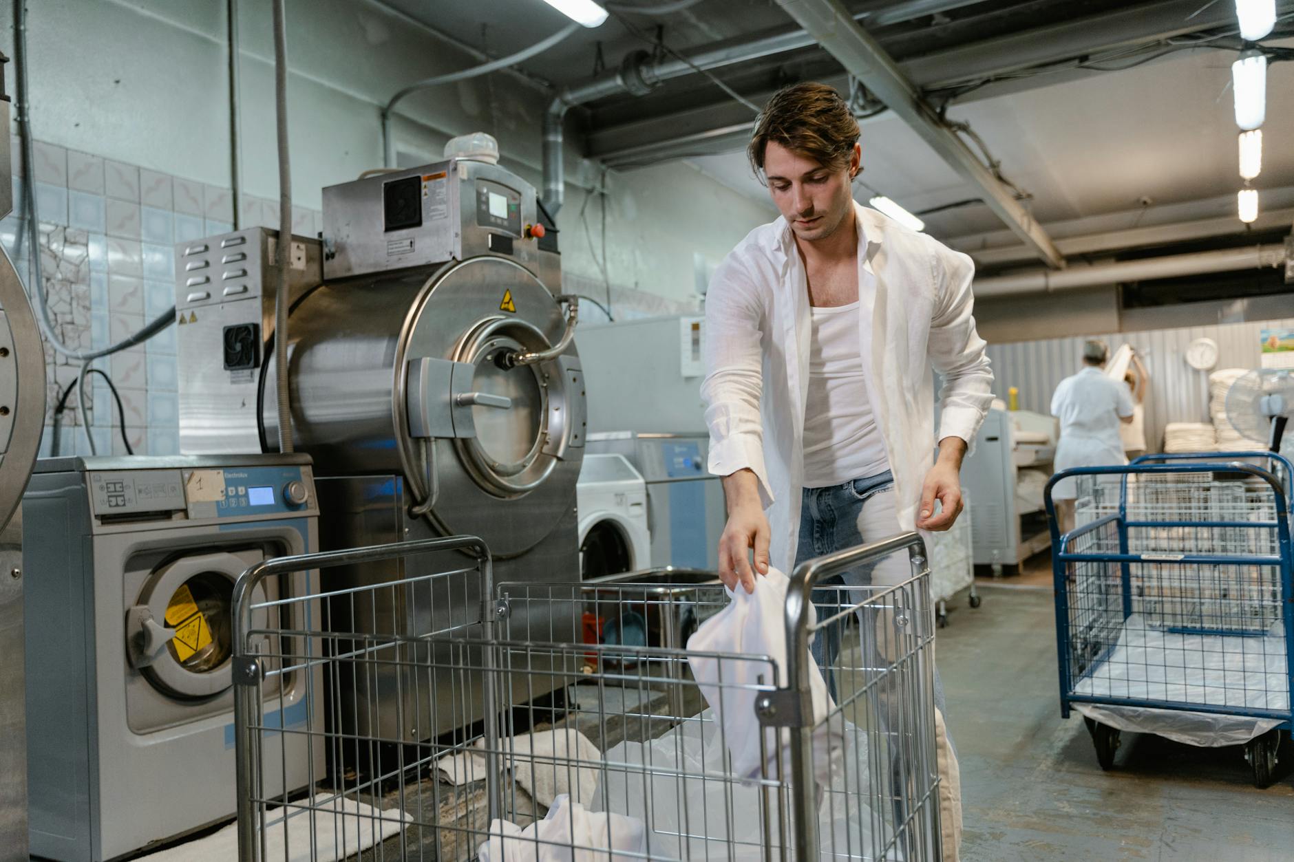 Prospek Bisnis Laundry 5 Tahun Kedepan: Menguntungkan atau Tidak 3 Laundry tumbuh pesat dalam 5 tahun ke depan